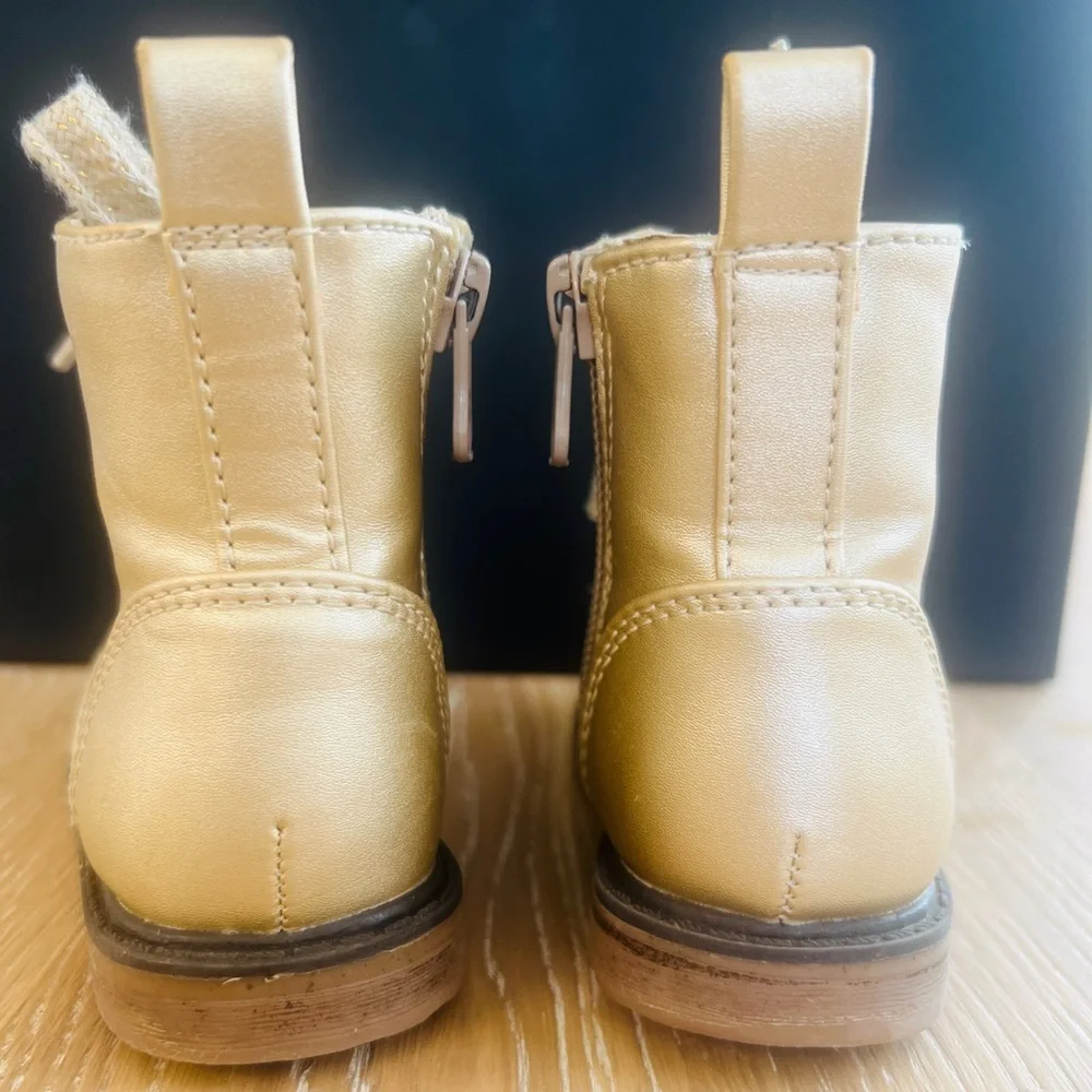 🥭💛CAT & JACK GOLD CHILDRENS BOOTS SIZE 5T💛🥭